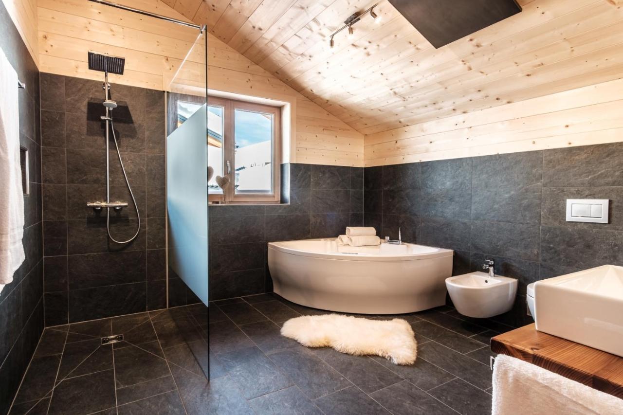 Heidi Chalets Falkert Heidialm - Chalets Bergwinter Patergassen ภายนอก รูปภาพ